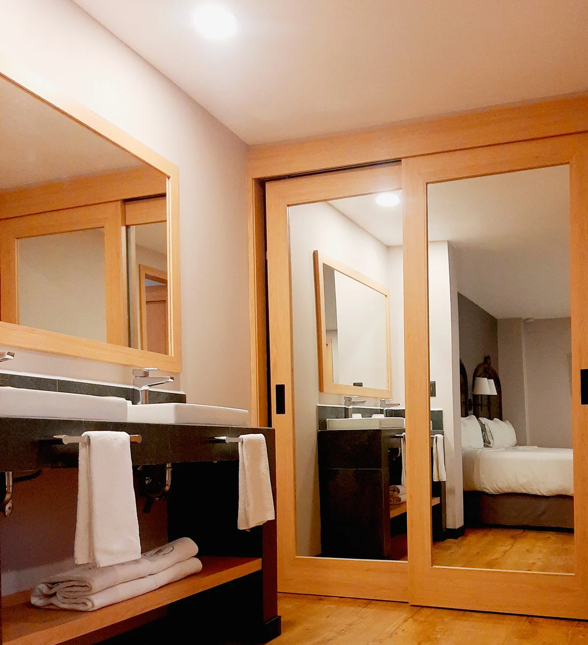 CC Habitación Deluxe Doble Interna Closet